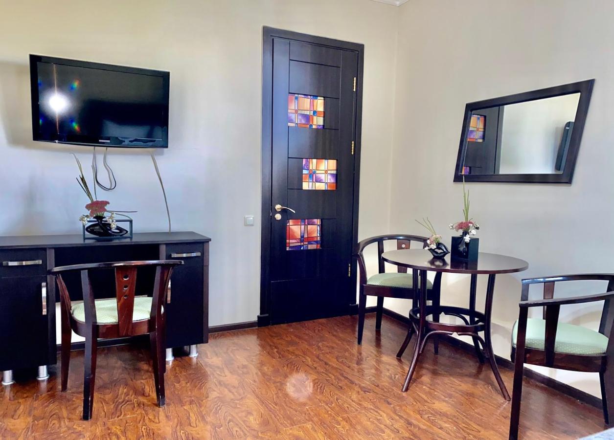 Parvana Hotel Gyumri Eksteriør bilde
